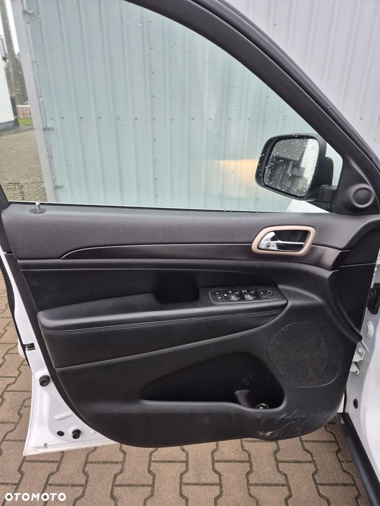 Jeep Grand Cherokee - 7