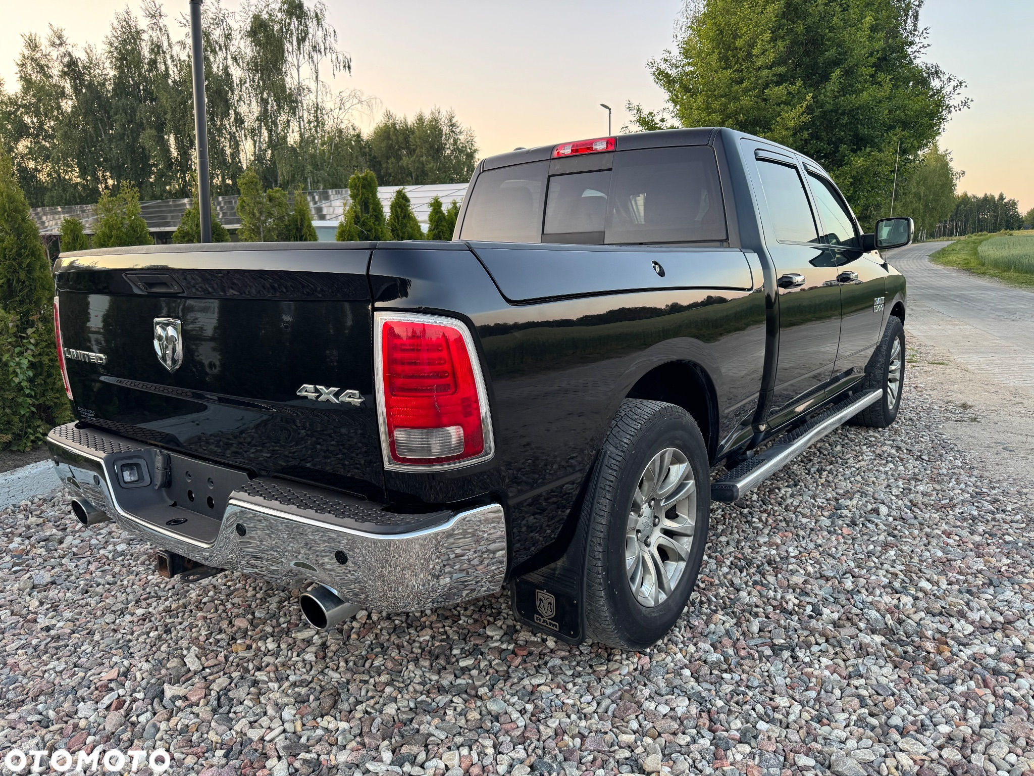 Dodge RAM 1500 5.7 4x4 - 9