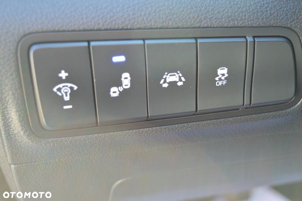 Hyundai Tucson 1.7 CRDI BlueDrive GO 2WD - 28