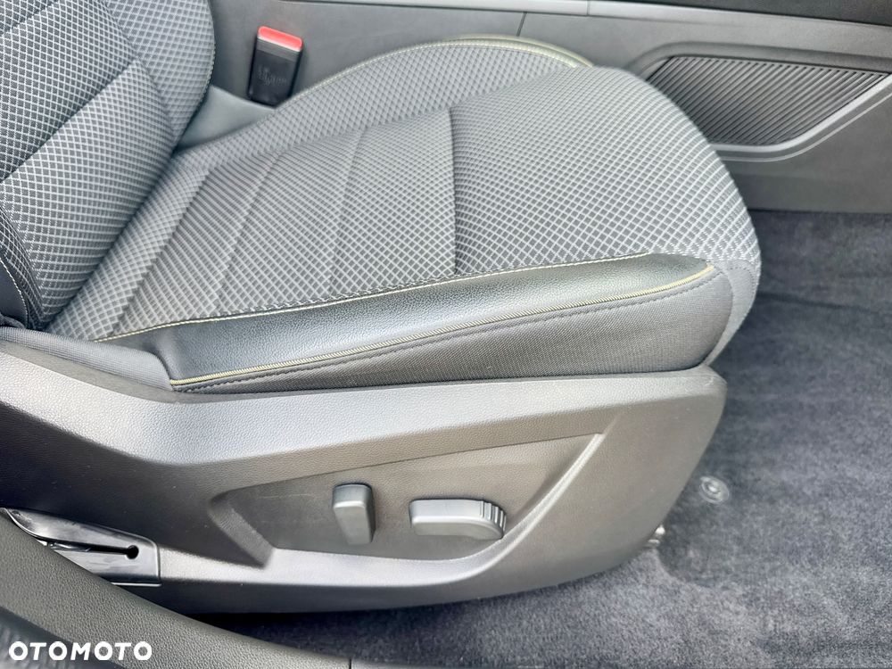 Renault Arkana TCe Mild Hybrid 140 EDC Espirit Alpine - 28