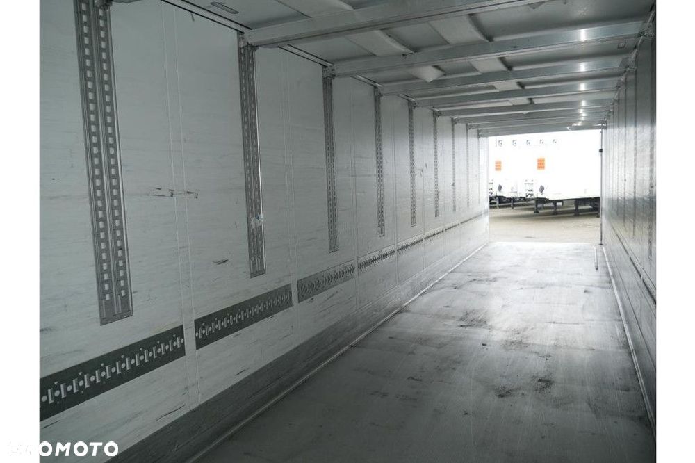 Schmitz Cargobull Trailer Reefer Flower Width & Double Stock Straight - 14