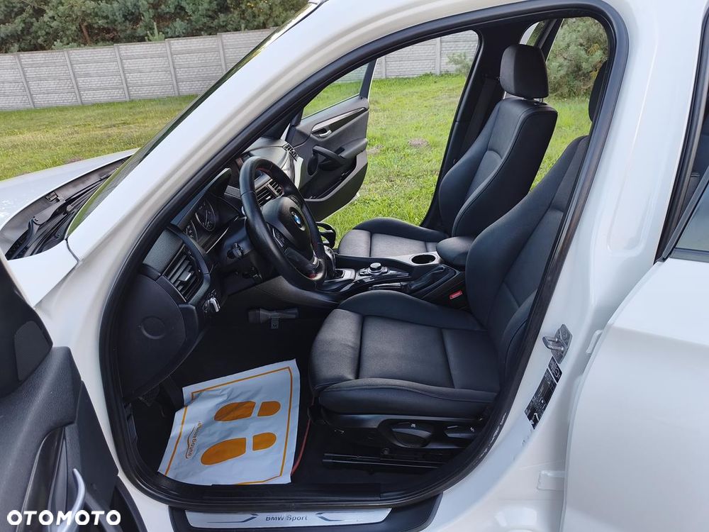 BMW X1 sDrive18d xLine - 21