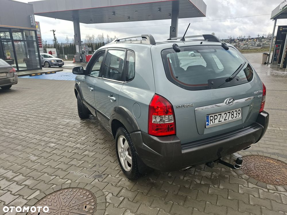 Hyundai Tucson 2.0 CRDi Elegance - 2