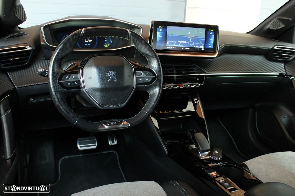 Peugeot e-208 50 kWh GT Pack - 28