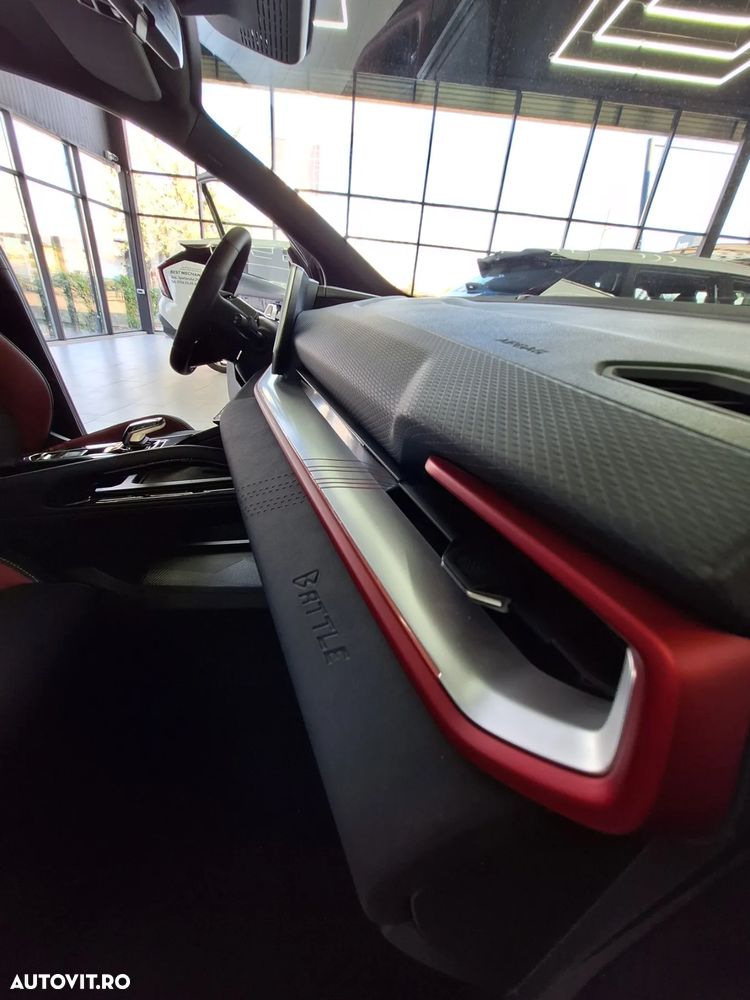 Geely Coolray - 25