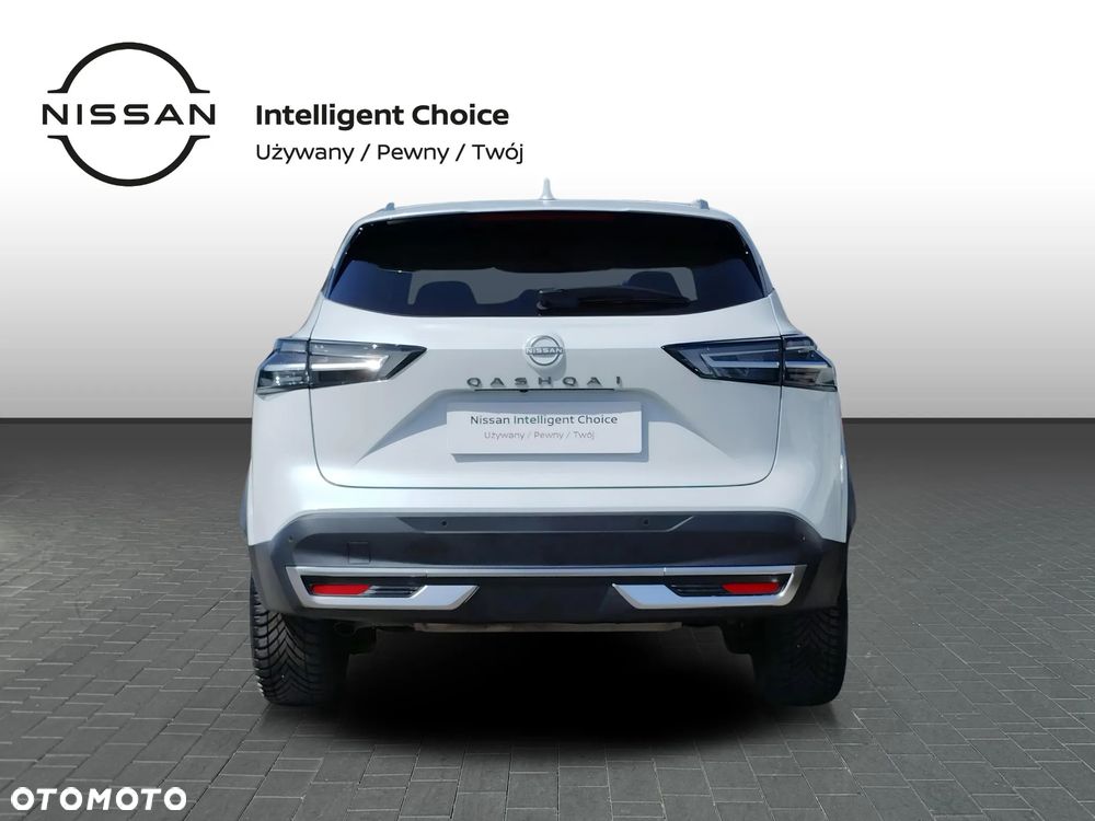 Nissan Qashqai 1.3 DIG-T MHEV N-Connecta Xtronic - 4