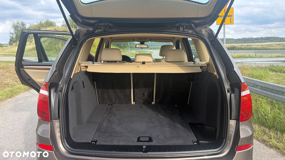 BMW X3 xDrive20d - 13