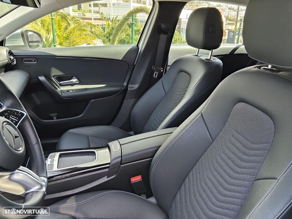 Mercedes-Benz A 200 - 11