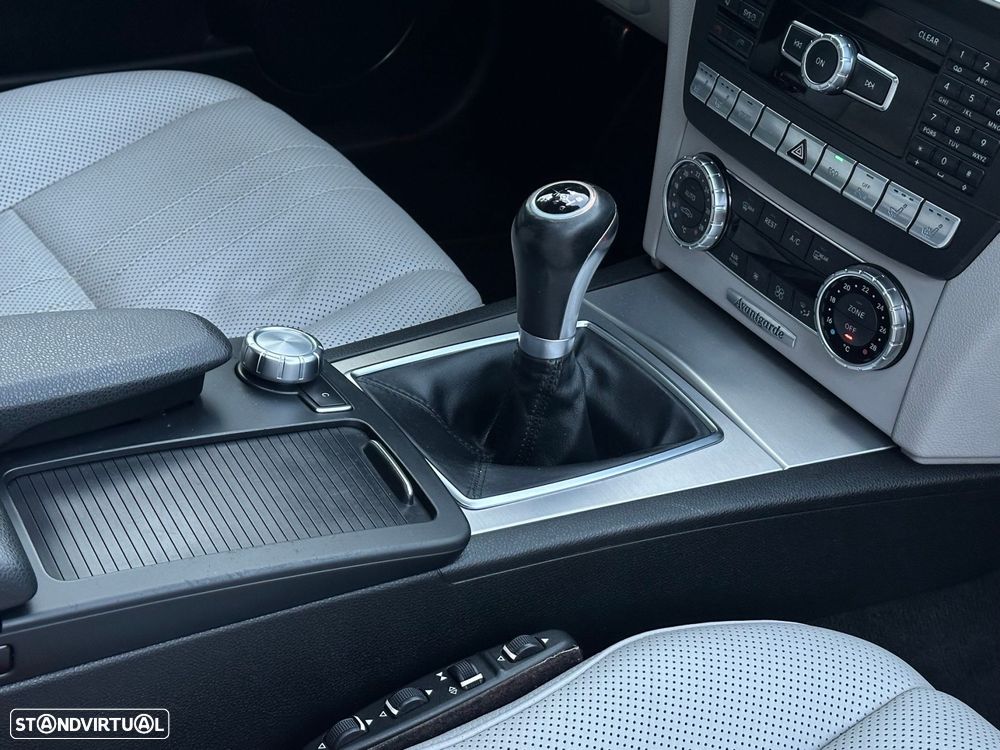 Mercedes-Benz C 220 BlueTEC Avantgarde+ - 26