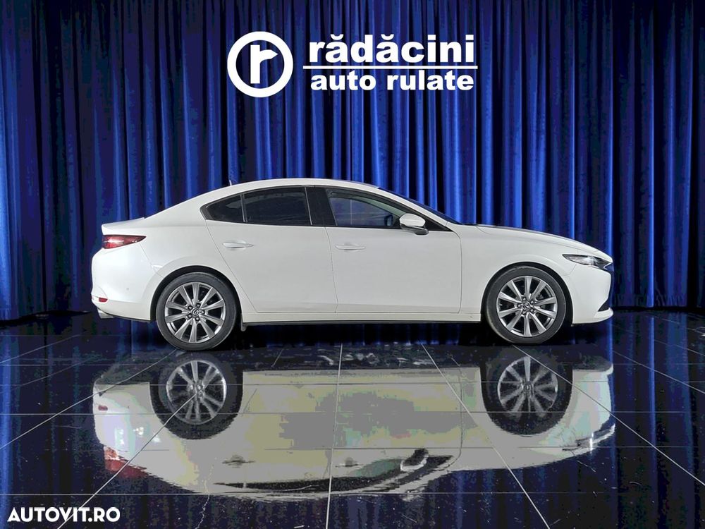 Mazda 3 - 5