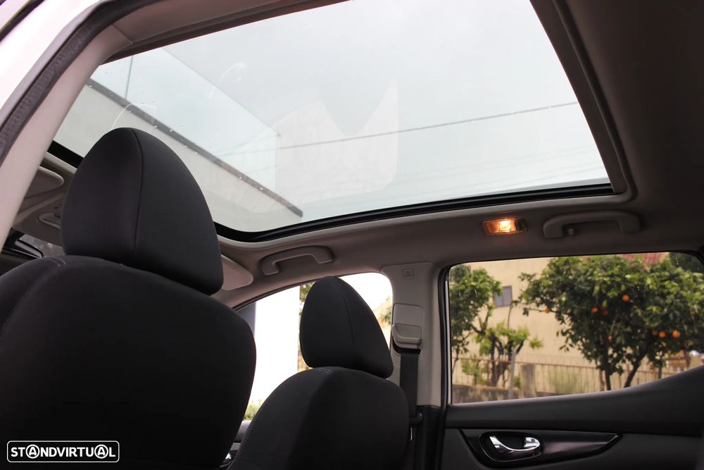 Nissan Qashqai 1.5 dCi N-Connecta - 19