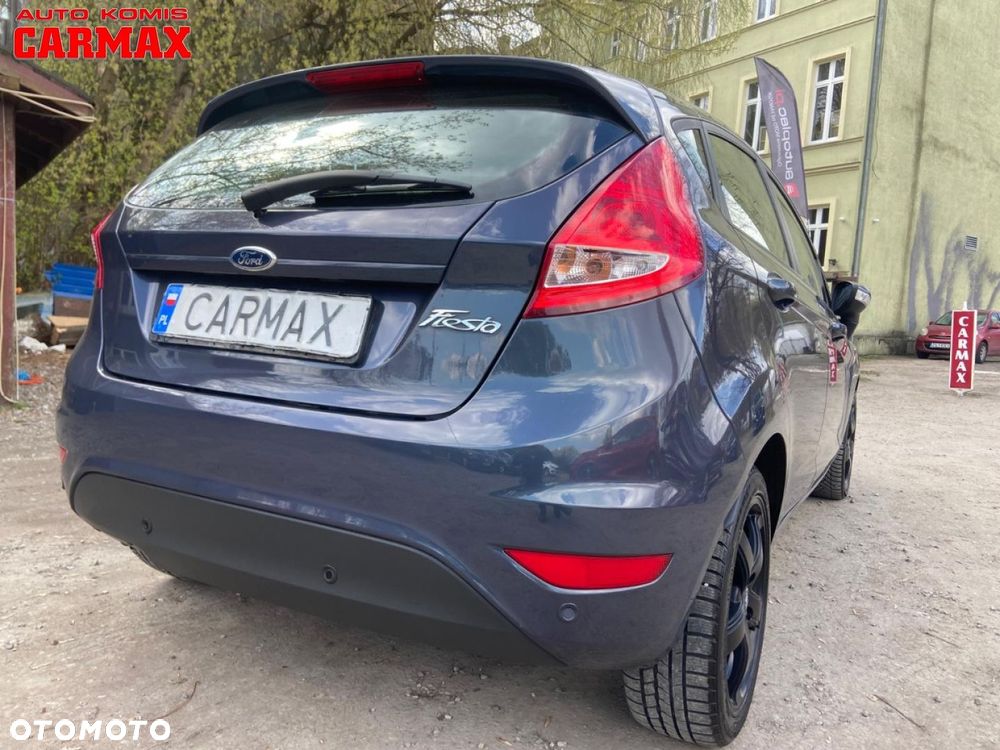 Ford Fiesta - 10