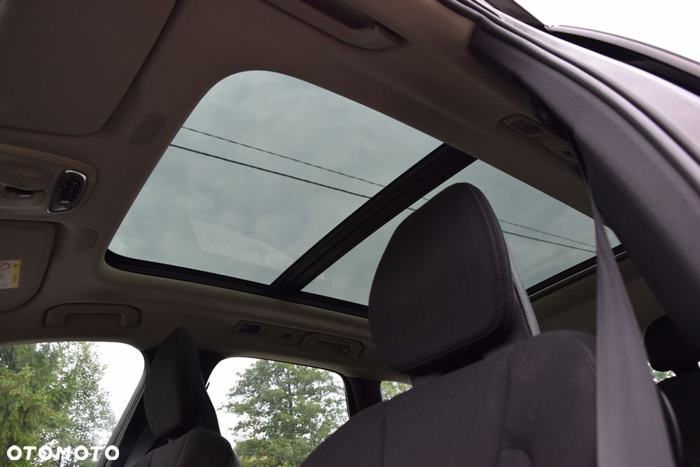 Volvo XC 60 B4 D AWD Geartronic Inscription - 24