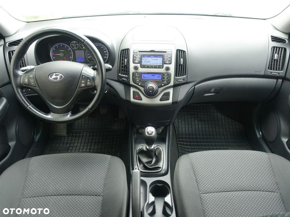 Hyundai i30 - 12