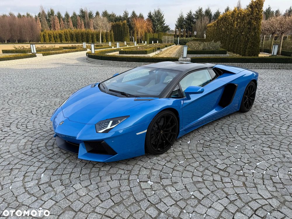Lamborghini Aventador - 9