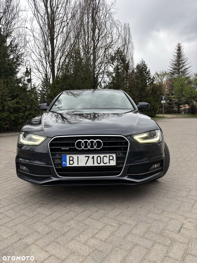 Audi A4 Limousine - 3