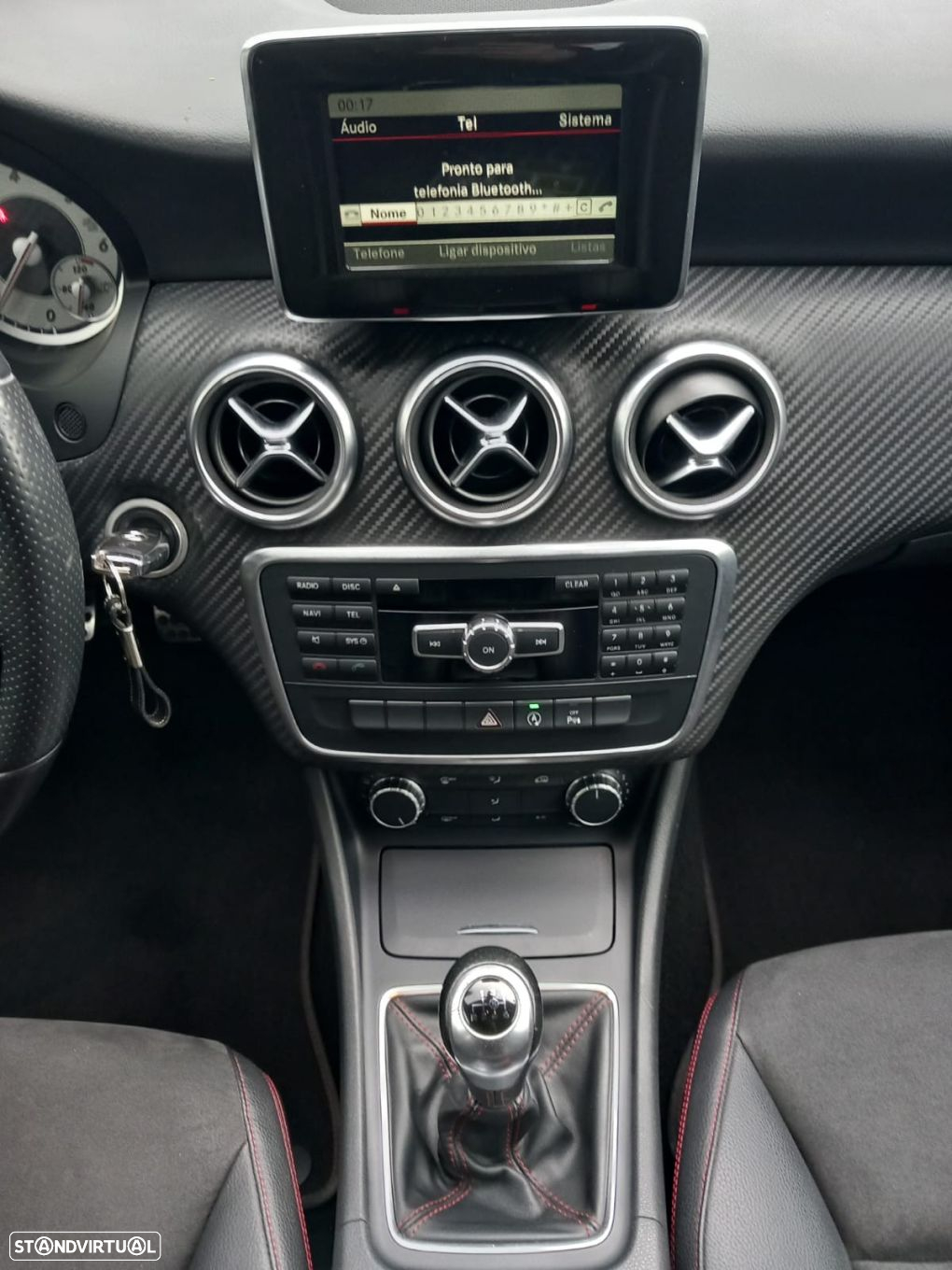 Mercedes-Benz A 180 d AMG Line - 18