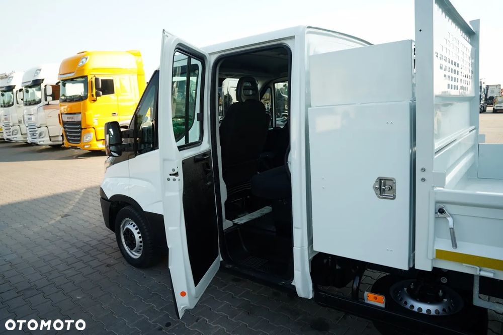 Iveco DAILY 35-140 / WYWROTKA / BRYGADÓWKA - 6 MIEJSC / MANUAL / - 34