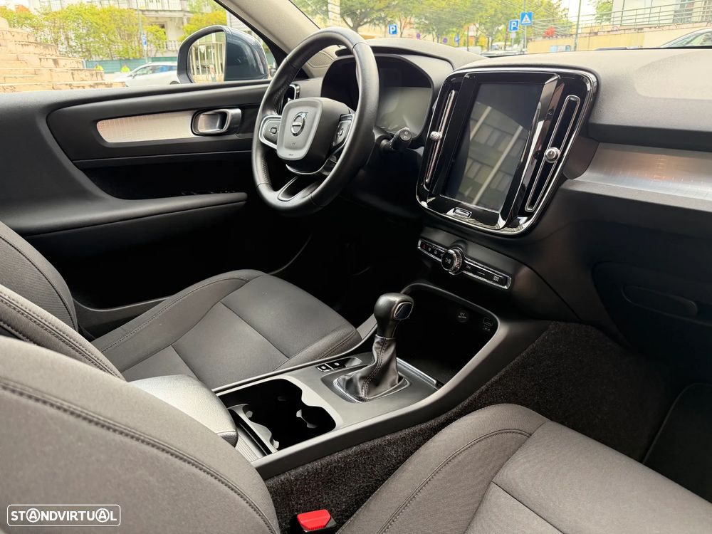 Volvo XC 40 2.0 D3 Momentum - 7