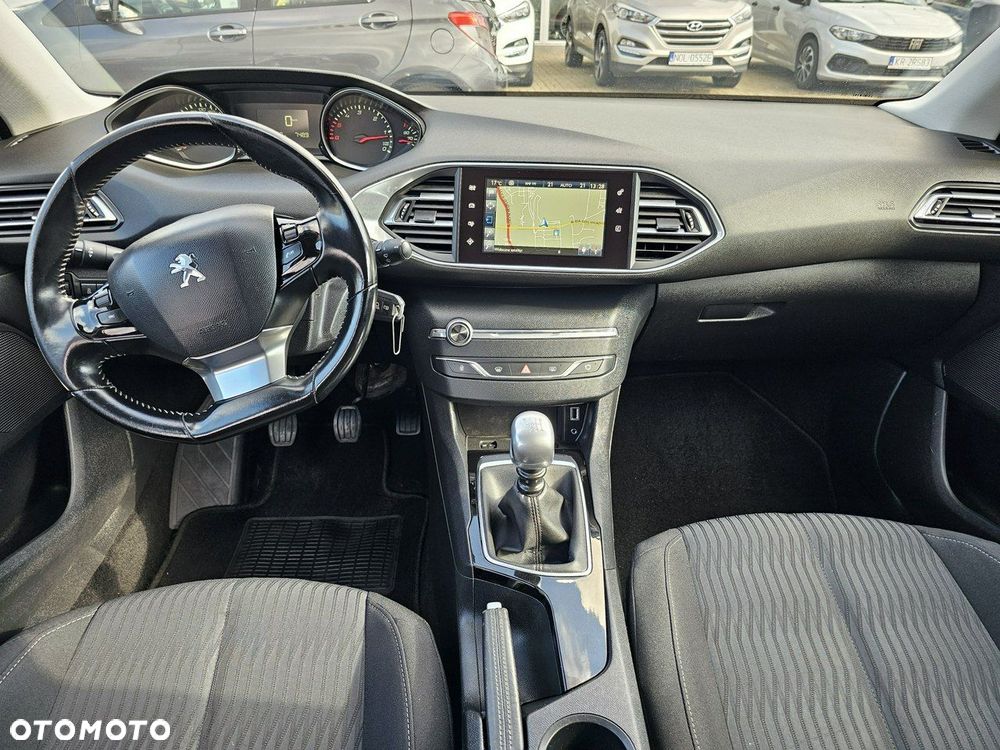 Peugeot 308 1.6 BlueHDi Allure S&S - 30