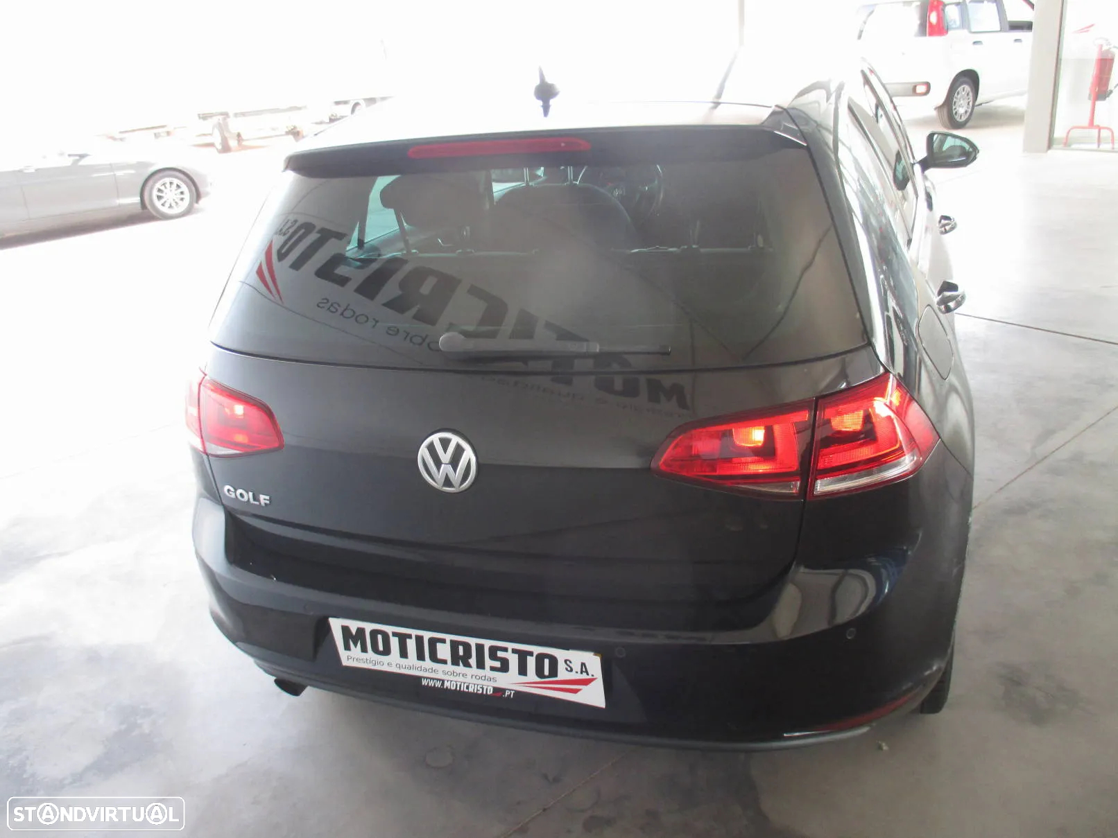 VW Golf 1.6 TDi Highline - 3