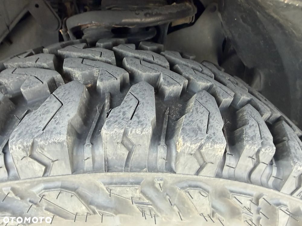 Toyota Land Cruiser - 9