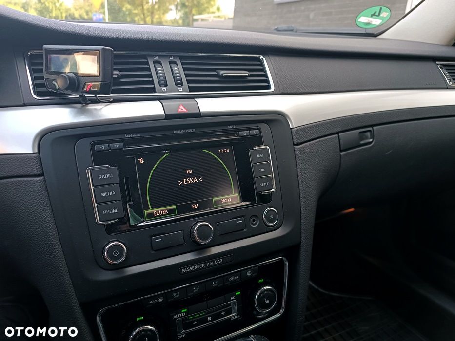 Skoda Superb 2.0 TDI DSG Exclusive - 31