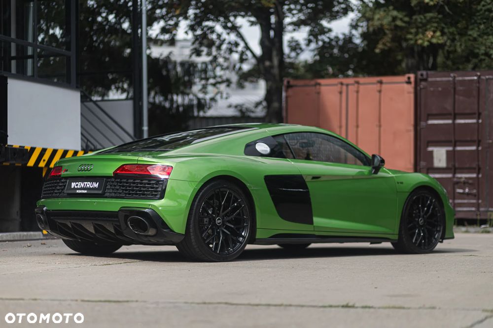 Audi R8 Coupé V10 RWD - 28