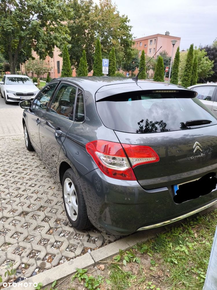 Citroen C4 2013 photo 3
