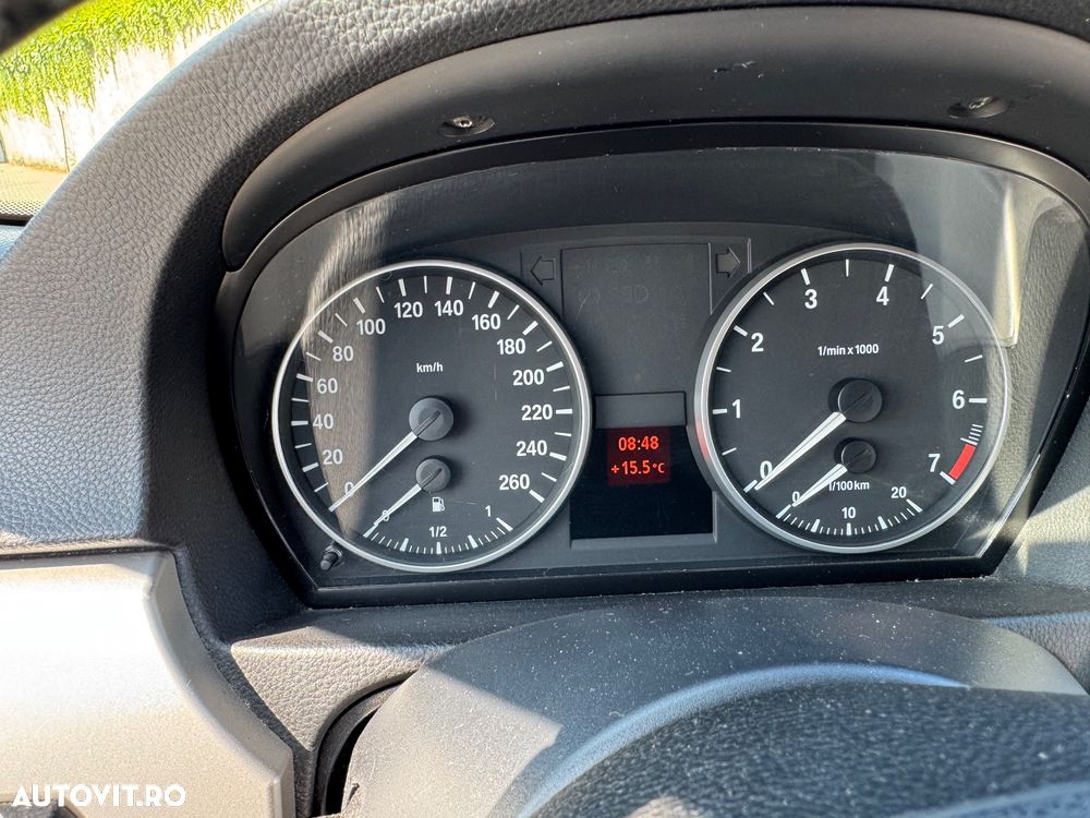 BMW Seria 3 320i Aut. - 19