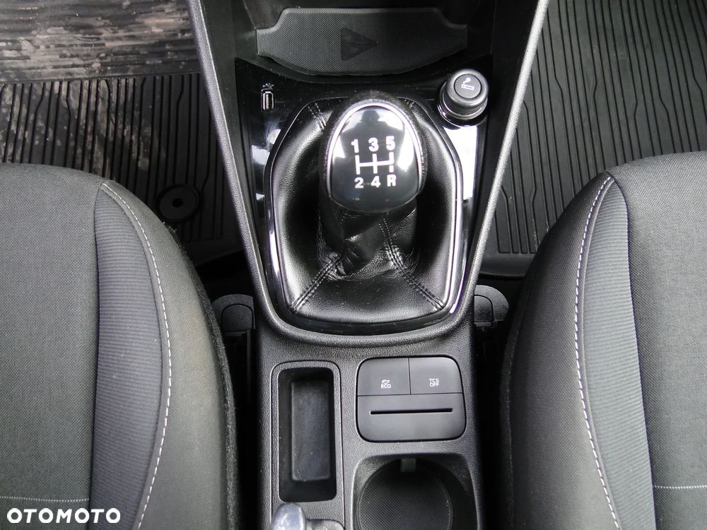 Ford Fiesta 1.1 ST-LINE - 14