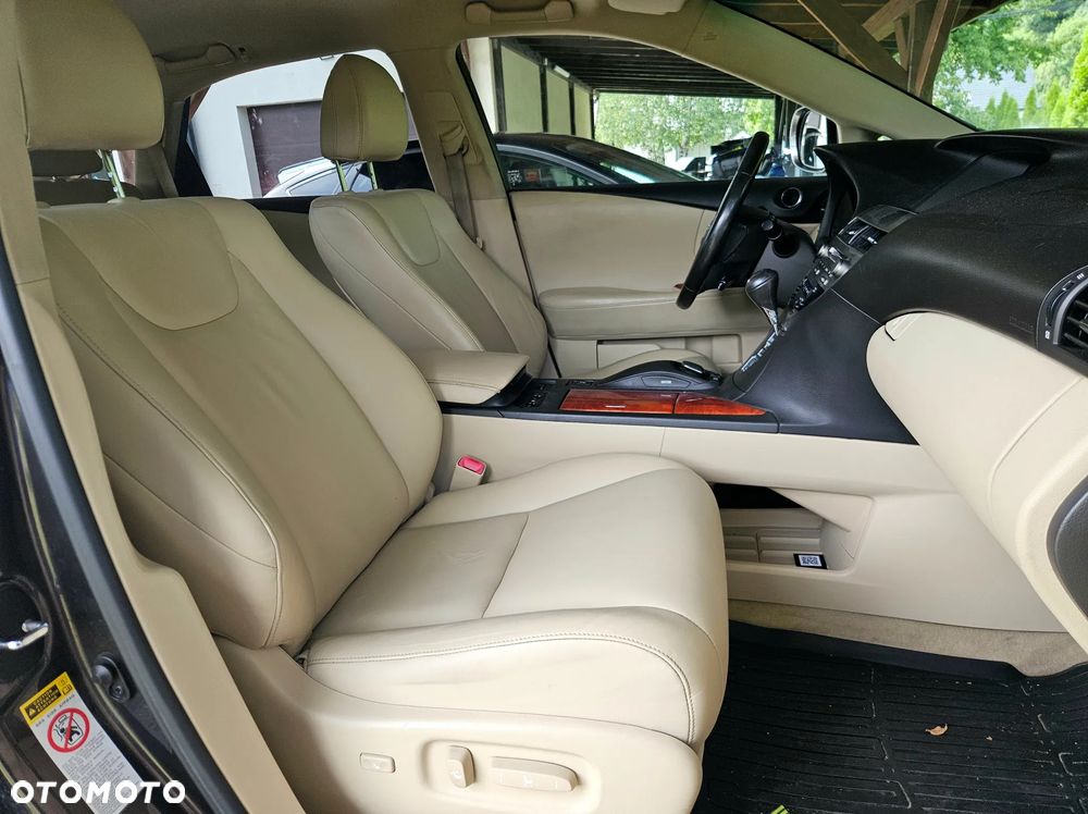 Lexus RX - 28