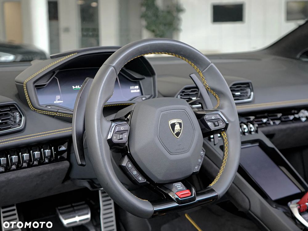 Lamborghini Huracan EVO - 19