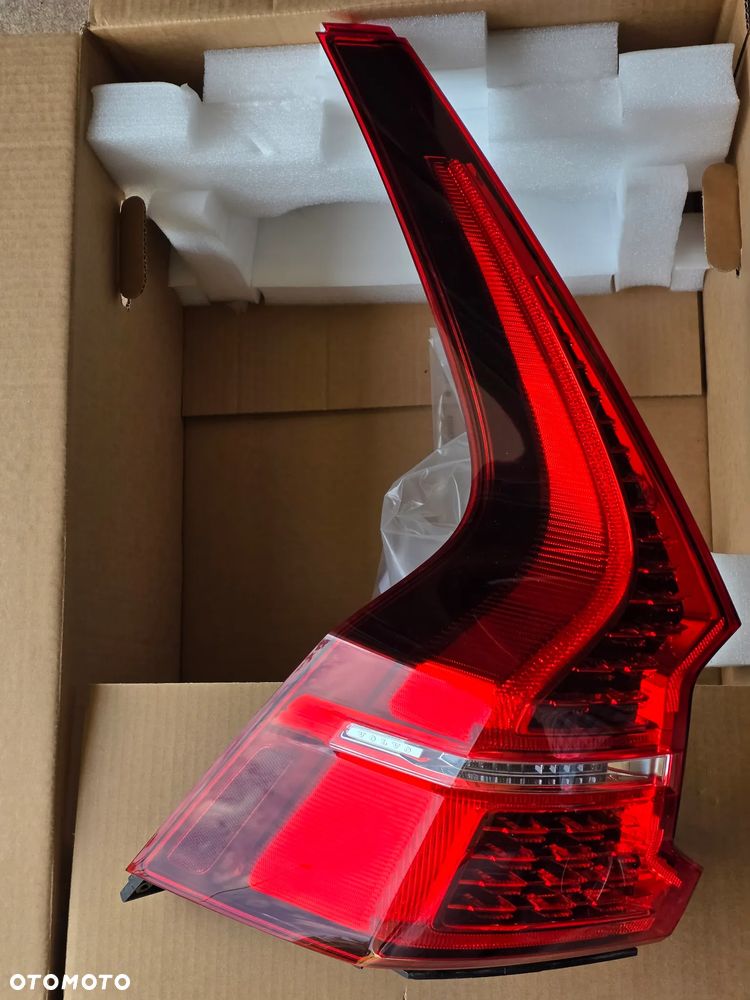 Lampa tylna lewa - 1