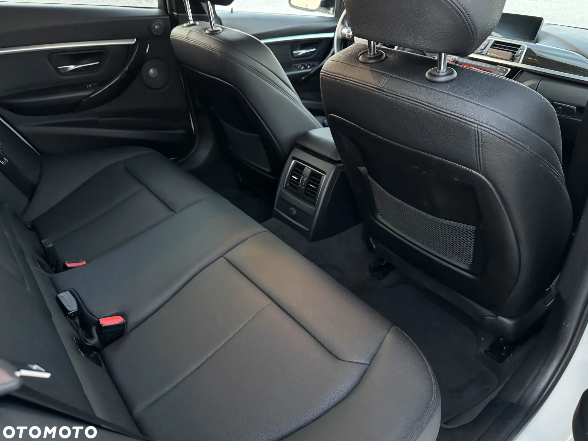 BMW Seria 3 330i M Sport Shadow sport - 13
