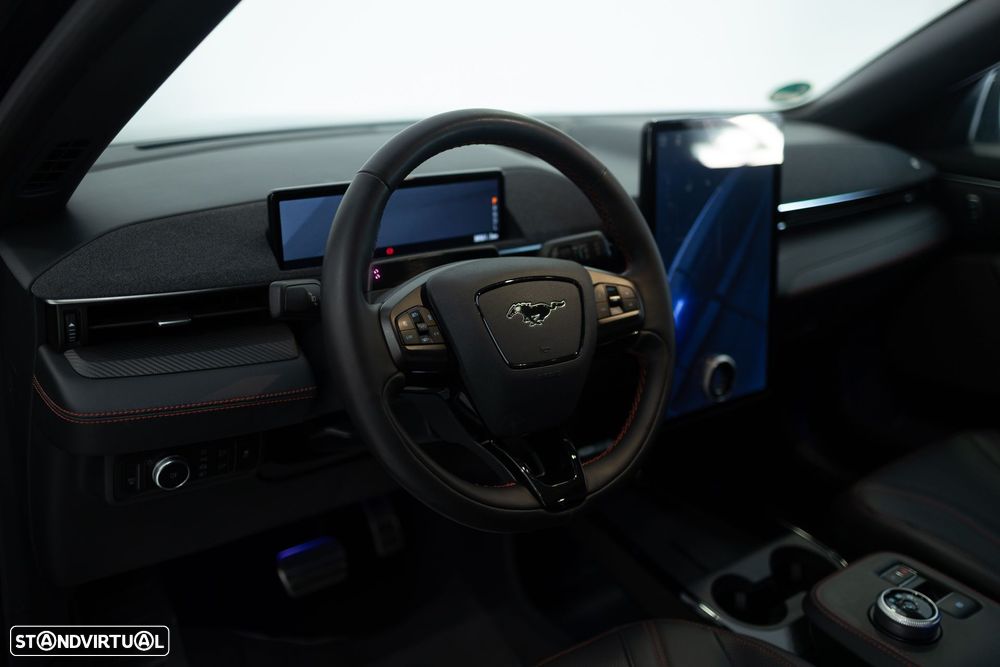 Ford Mustang Mach-E Standard AWD - 20