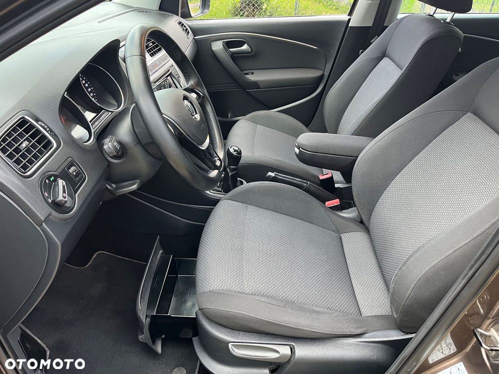 Volkswagen Polo 1.2 TSI Blue Motion Technology Lounge - 19