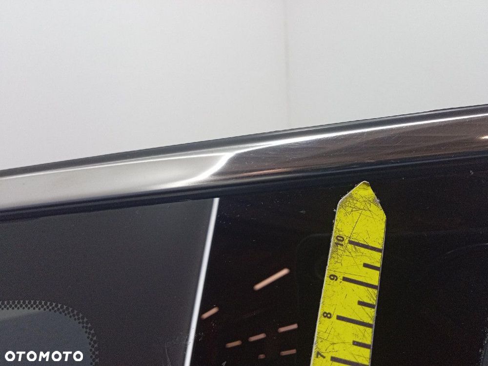 JEEP GRAND CHEROKEE WK2 LIFT SZYBA KAROSERYJNA TYŁ PRAWA - 10