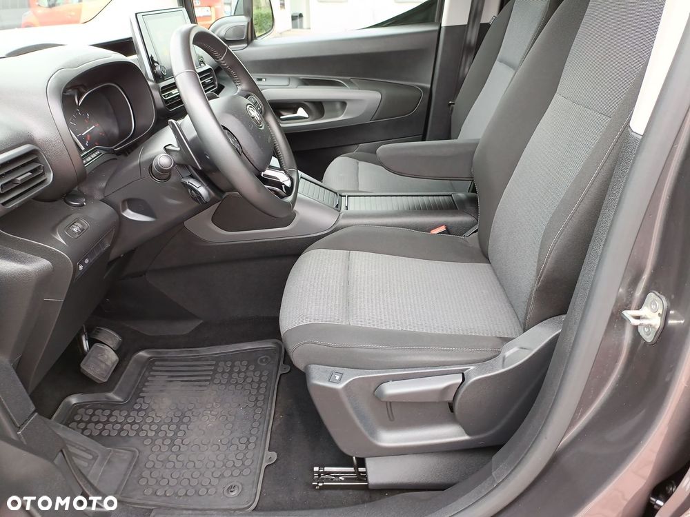 Toyota Proace City Verso 1.2 D-4T Family - 11