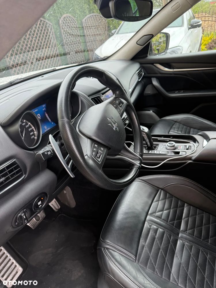 Maserati Levante S - 5