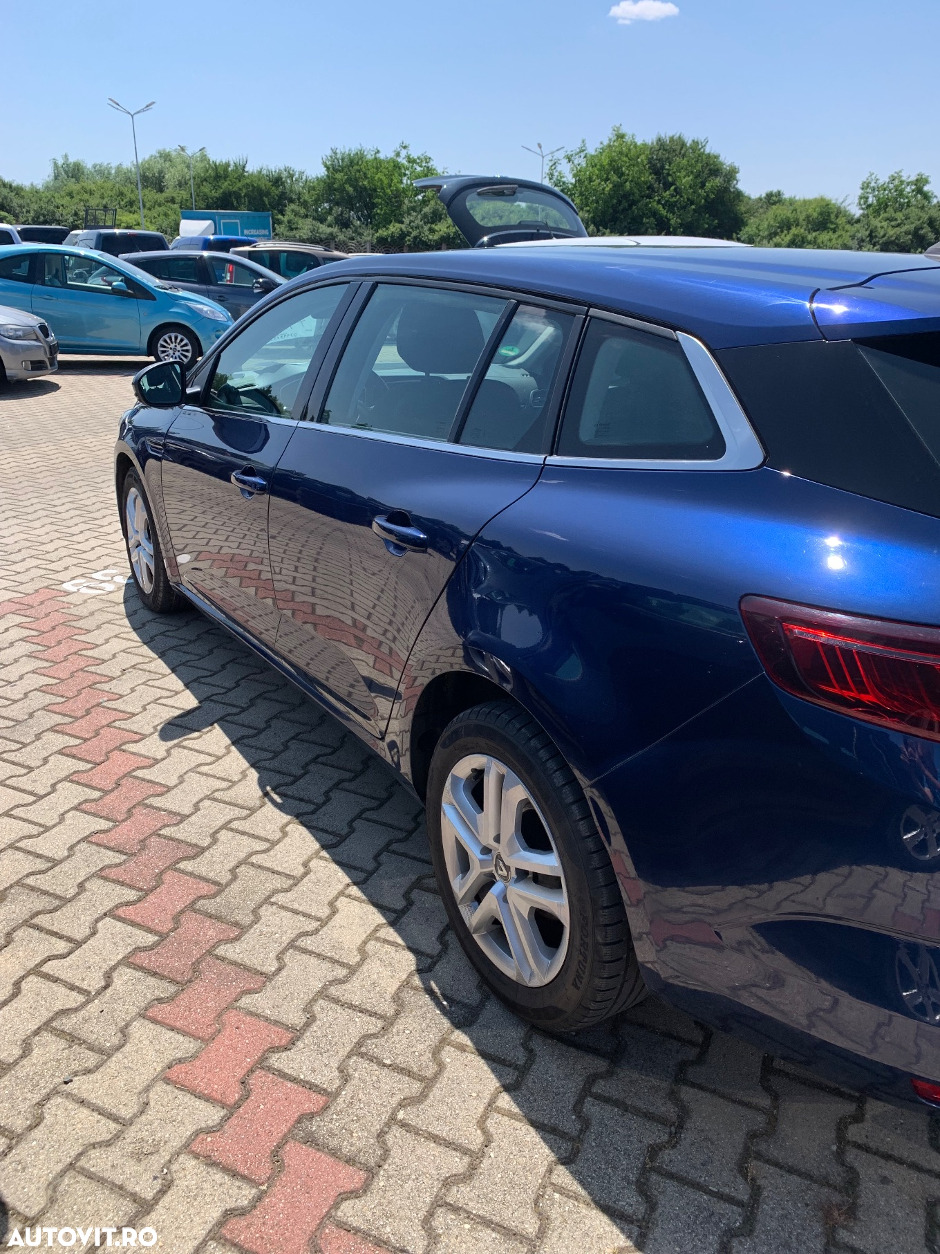Renault Megane ENERGY TCe 130 EXPERIENCE - 6