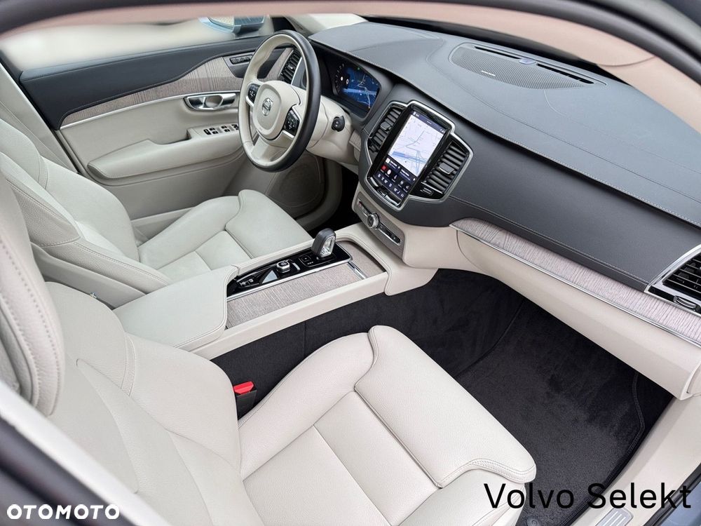 Volvo XC 90 - 29