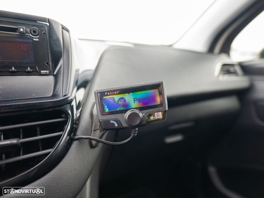 Peugeot 208 1.4 HDi - 17
