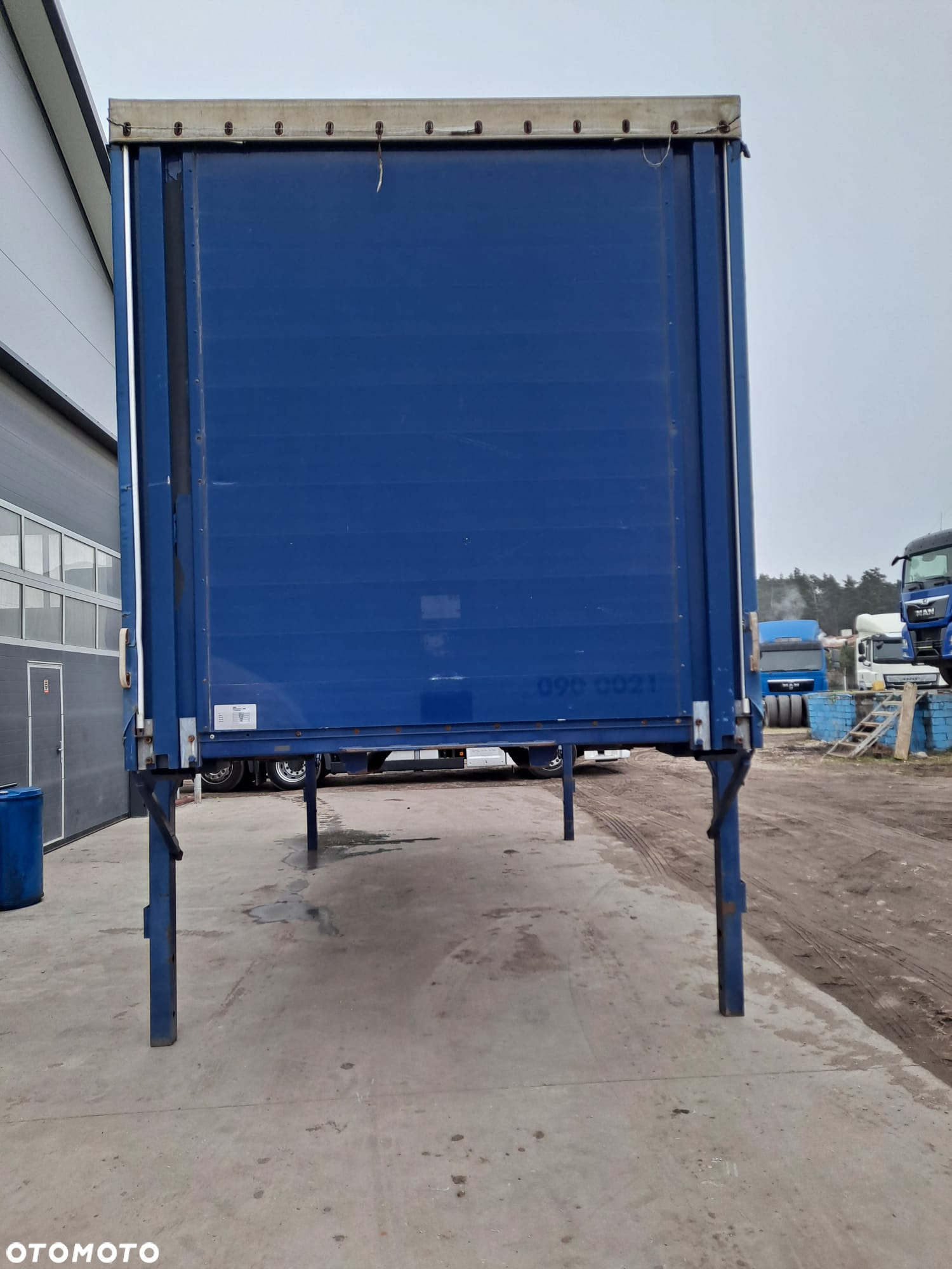 Krone Zabudowa BDF 7,45m, 18 palet - 7