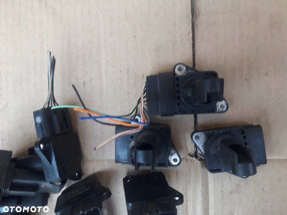 Mazda 3  5  6 GG GH  MPV  2.0 2.2 citd Przepływomirz Powietrza  ZL01 - 3