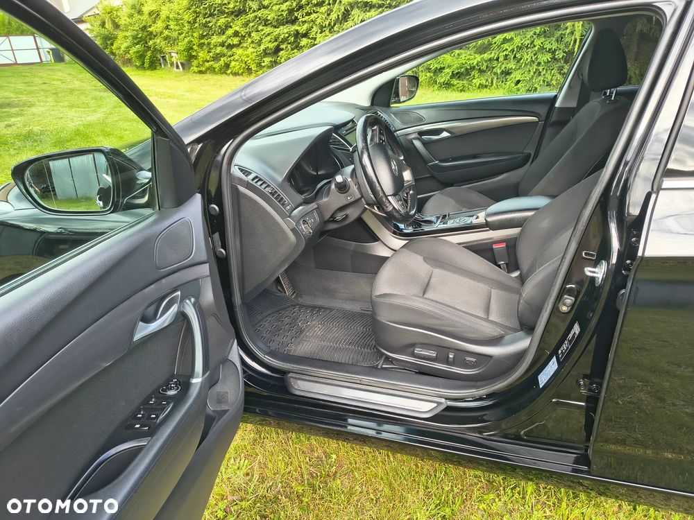 Hyundai i40 Kombi 1.7 CRDi DCT Premium - 10