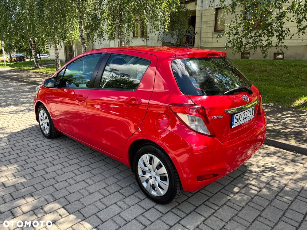 Toyota Yaris 1.33 Luna - 3