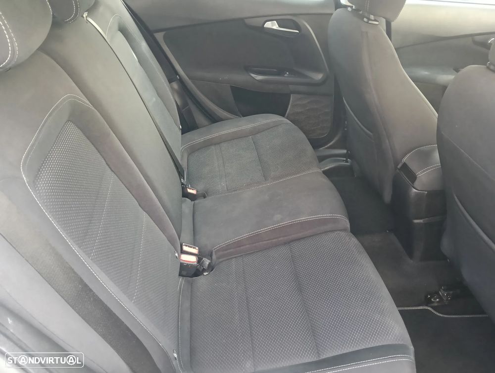 Fiat Tipo Station Wagon 1.3 M-Jet Lounge Tech J17 - 7