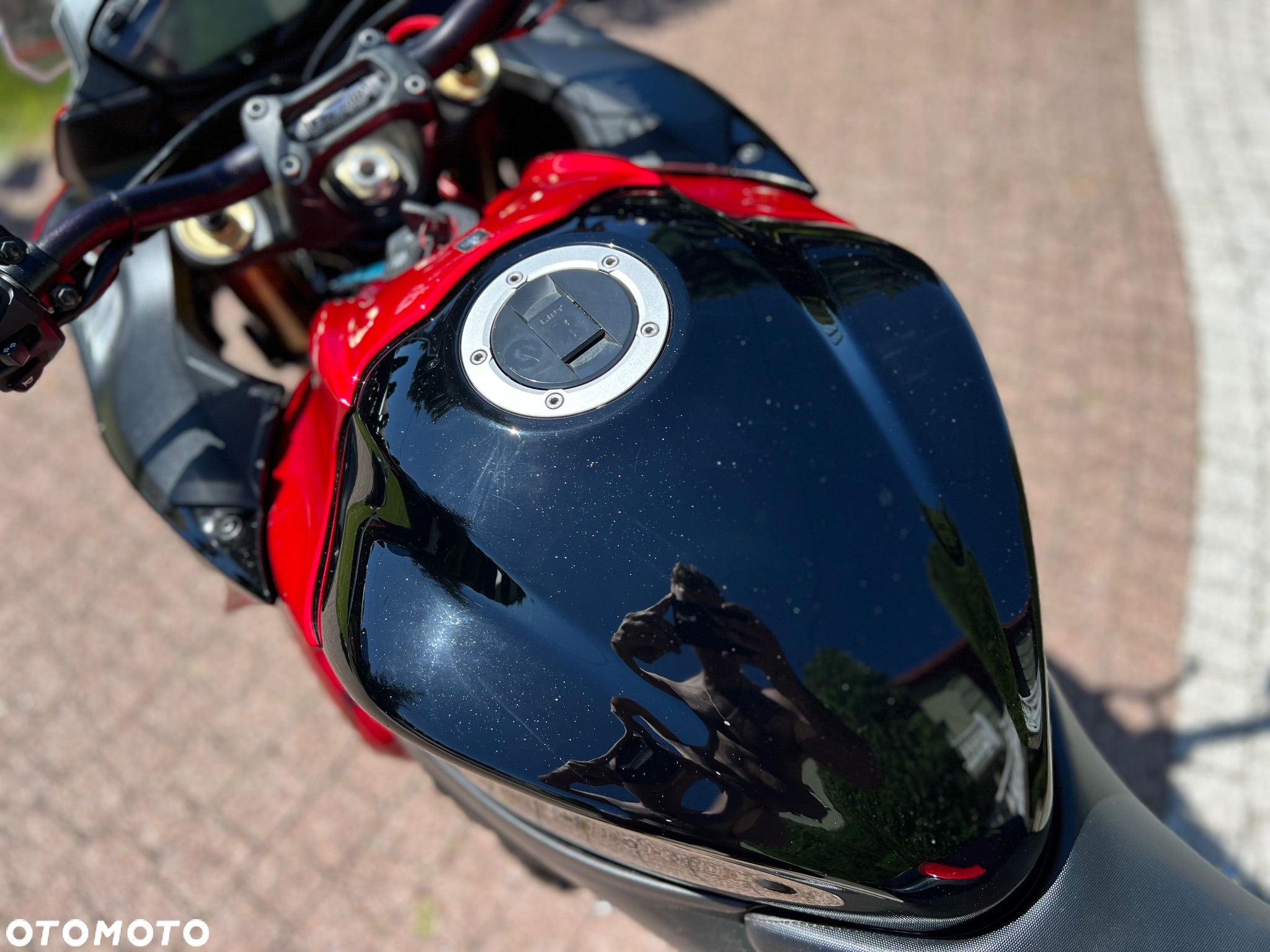 Suzuki GSX - 34