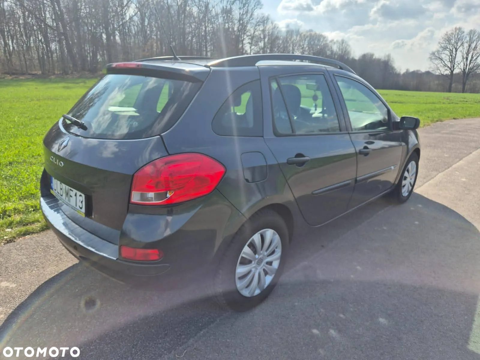 Renault Clio - 2